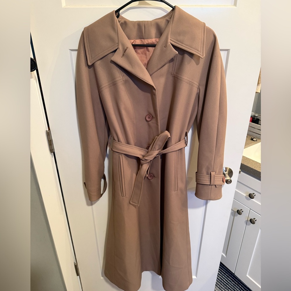 Elegant Brown Women's Trench Coat